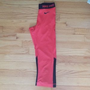 Women's Nike Pro DriFit Leggings